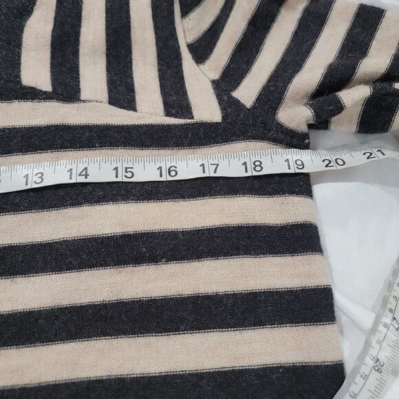 Cynthia Rowley Womens Sweater Size Medium Soft Cozy Merino Wool Minimalist - Picture 5 of 6